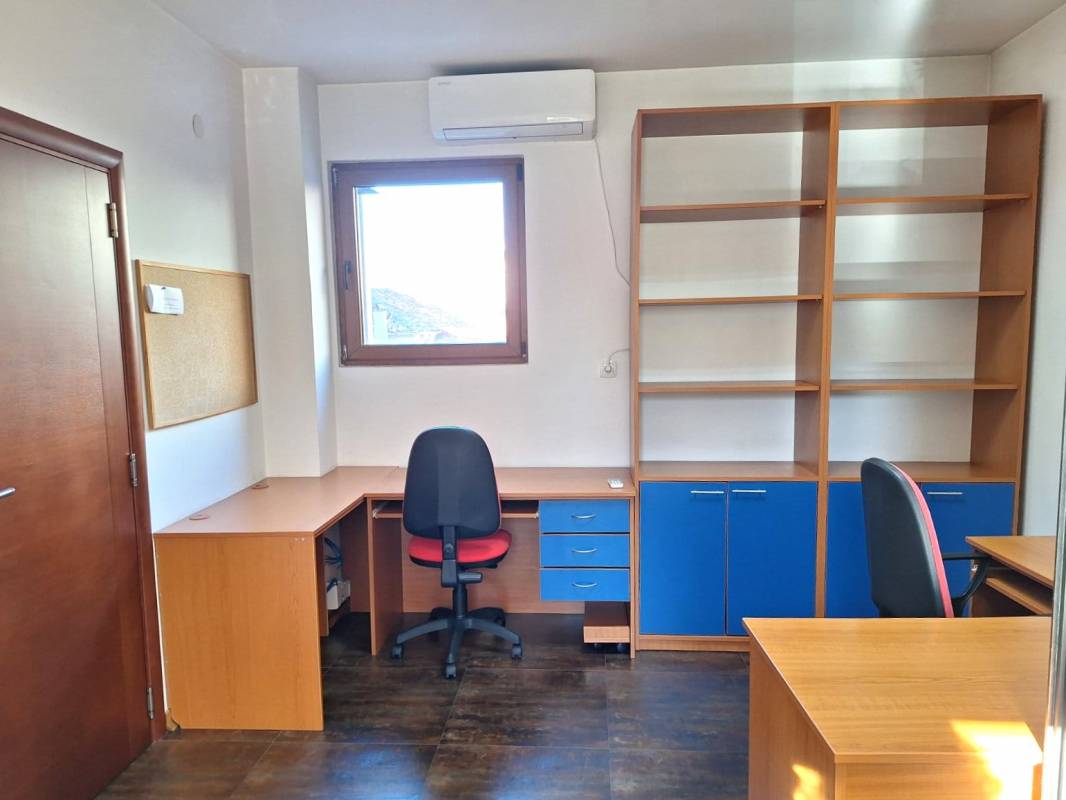 Kotor, Stari grad, poslovni prostor 39m²